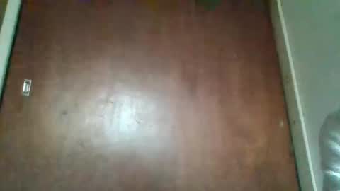 yeshuaaa999 online show from February 8, 2026, 3:04 pm