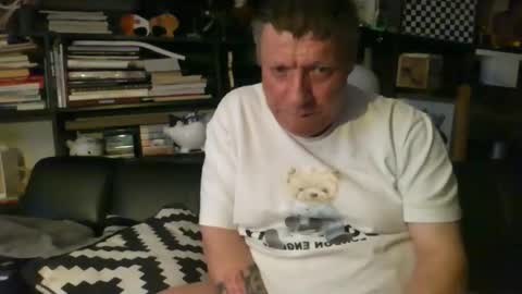 Snapshot of yessex247 chatting on May 17, 2026, 10:28 pm yessex247 online show from May 17, 2026, 10:28 pm