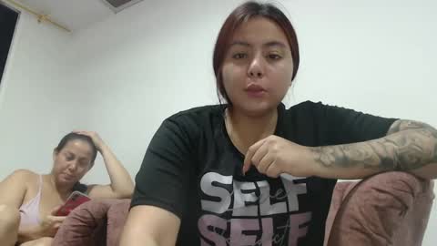 yessica and andres online show from May 27, 2026, 2:52 am