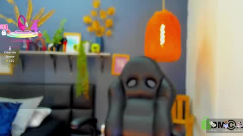 Snapshot of yessika_parker chatting on April 18, 2026, 8:51 am yessika_parker online show from April 18, 2026, 8:51 am