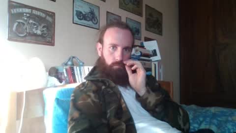 yeti_92 online show from December 20, 2024, 12:38 pm