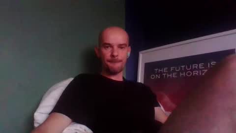 yewloo online show from September 25, 2025, 2:54 pm