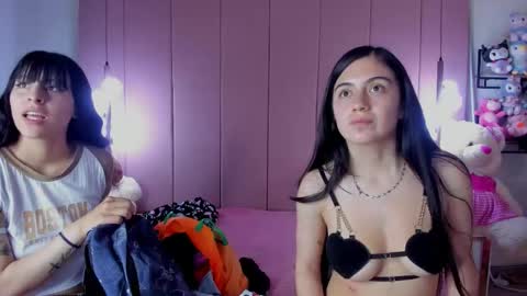 yinyang_luar online show from November 7, 2025, 8:20 pm