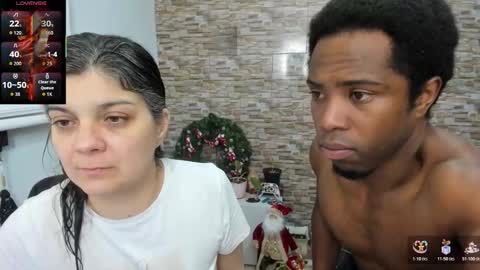 yinyyanghot online show from December 20, 2025, 12:51 am