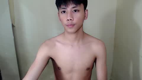 ynotyu online show from November 25, 2025, 3:56 pm