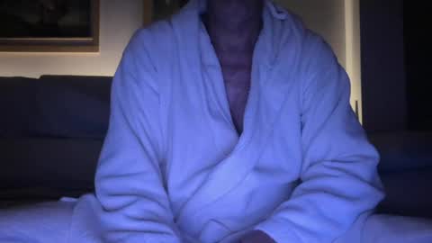 Yo47 online show from July 3, 2026, 3:13 am
