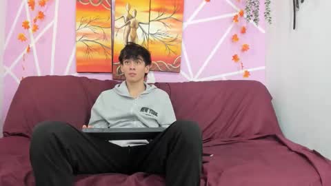 yoel_allan_hot88 online show from September 21, 2025, 7:26 pm