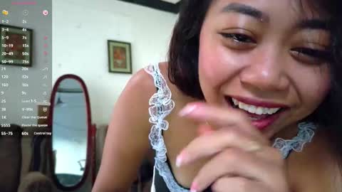 yoga_yogi online show from September 30, 2025, 10:37 pm
