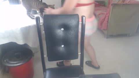 Snapshot of yohis_kiut25 chatting on February 5, 2025, 2:48 pm yohis online show from February 5, 2025, 2:48 pm