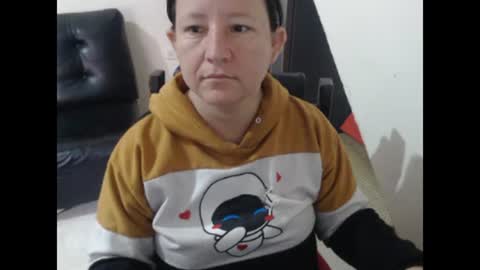 Snapshot of yohis_kiut25 chatting on February 20, 2025, 12:25 pm yohis online show from February 20, 2025, 12:25 pm