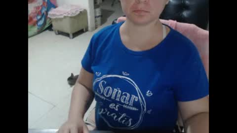 Snapshot of yohis_kiut25 chatting on February 25, 2025, 3:09 am yohis online show from February 25, 2025, 3:09 am