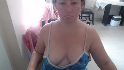 Snapshot of yohis_kiut25 chatting on March 10, 2025, 2:48 pm yohis online show from March 10, 2025, 2:48 pm