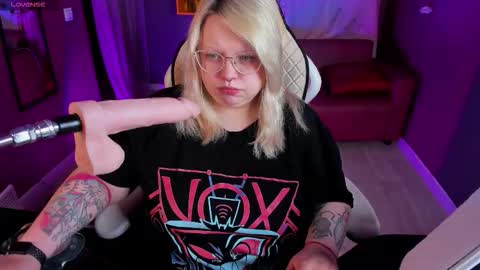 Snapshot of yoki_shizuko chatting on March 23, 2026, 6:39 am Yoki online show from March 23, 2026, 6:39 am