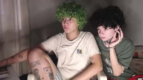 Little Mike Independent model online show from November 6, 2025, 9:48 pm