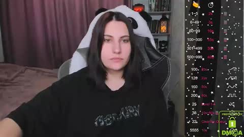 Snapshot of you_lika chatting on February 3, 2026, 6:22 am Lika online show from February 3, 2026, 6:22 am