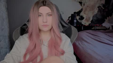 Snapshot of you_lika chatting on March 6, 2026, 2:30 am Lika online show from March 6, 2026, 2:30 am