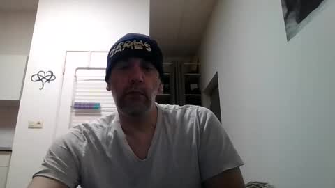 Snapshot of youdeservit chatting on March 6, 2025, 7:43 pm CrayZio online show from March 6, 2025, 7:43 pm