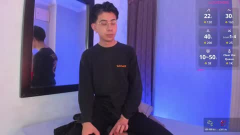 NICOLS online show from May 26, 2026, 3:13 am