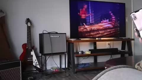 kindahorny online show from February 25, 2026, 8:07 pm