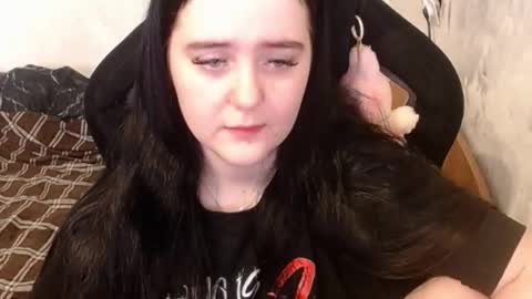 your_8a8y online show from September 16, 2025, 12:17 pm