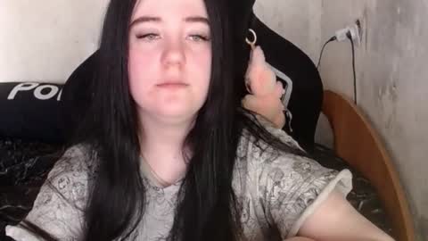 your_8a8y online show from October 9, 2025, 10:02 am