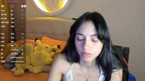 mia3 online show from February 20, 2026, 12:51 am