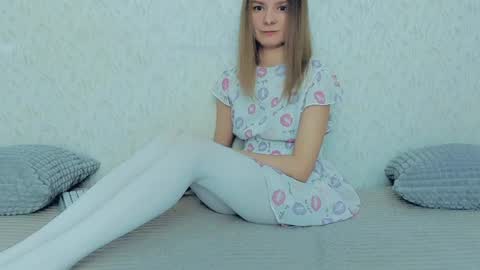 Lily online show from January 17, 2025, 12:31 pm