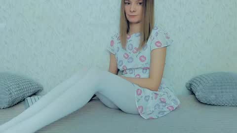 Lily online show from January 18, 2025, 7:17 am