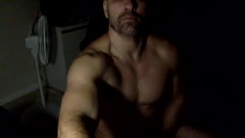 Snapshot of your_dreaman chatting on March 9, 2025, 9:35 am your_dreaman online show from March 9, 2025, 9:35 am