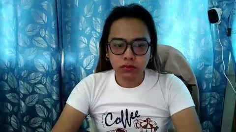 your_dreamgirlxxx69 online show from November 10, 2025, 5:28 am