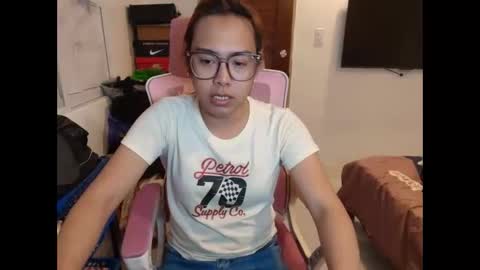 your_dreamgirlxxx69 online show from February 19, 2026, 10:11 am