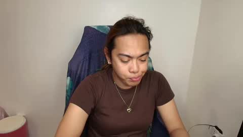 your_dreamgirlxxx69 online show from March 27, 2026, 9:21 am