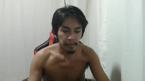your_guy111 online show from May 13, 2026, 11:18 am