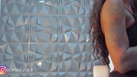 your_juice_ocktail online show from January 9, 2026, 7:15 pm