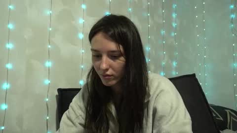 Meri  online show from March 4, 2026, 9:10 pm