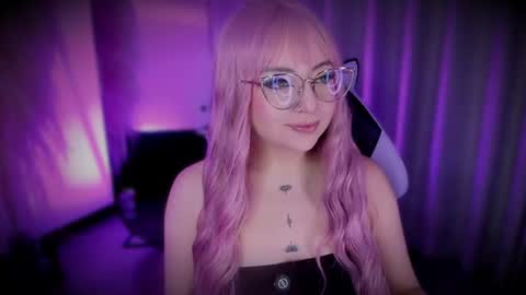 Cami independent model online show from July 21, 2026, 6:05 am