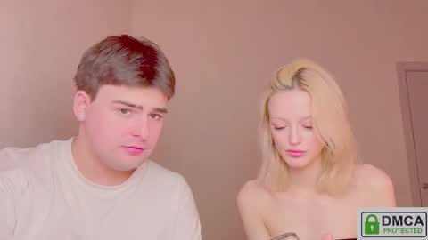 your_molly_mark online show from March 18, 2026, 7:06 pm