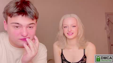your_molly_mark online show from May 27, 2026, 11:13 pm