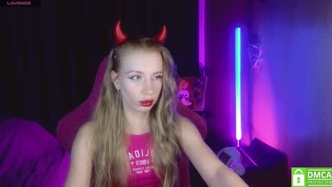 Snapshot of your_psychologist chatting on February 13, 2025, 11:47 pm Alice  online show from February 13, 2025, 11:47 pm