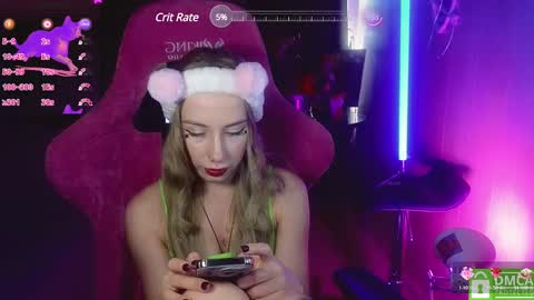 Snapshot of your_psychologist chatting on February 23, 2025, 3:45 am Alice  online show from February 23, 2025, 3:45 am