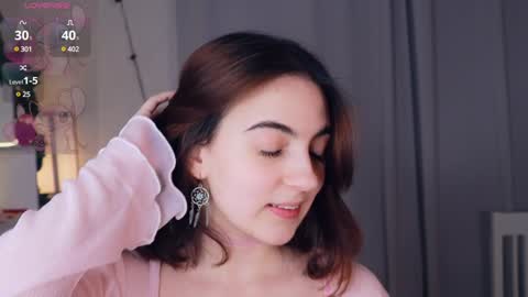 Luna online show from January 5, 2025, 10:10 am