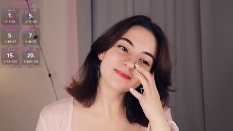 Luna online show from January 9, 2025, 7:10 am