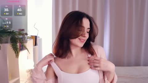 Luna online show from February 27, 2025, 7:34 am