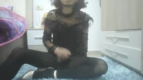 Snapshot of your_sissy_slut24 chatting on April 1, 2026, 8:37 am your_sissy_slut24 online show from April 1, 2026, 8:37 am