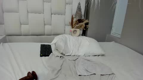 Snapshot of your_sissytrans chatting on June 20, 2026, 11:13 am NATASHA online show from June 20, 2026, 11:13 am