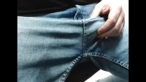 Snapshot of your_tipie chatting on March 23, 2026, 11:14 am your_tipie online show from March 23, 2026, 11:14 am