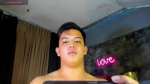 yourasian_bradley online show from February 3, 2026, 6:22 am