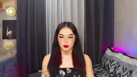 kim online show from February 19, 2025, 10:45 am