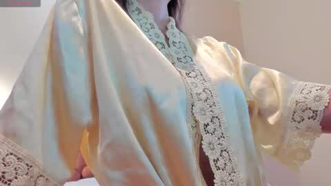 yourastral online show from September 22, 2025, 4:36 am