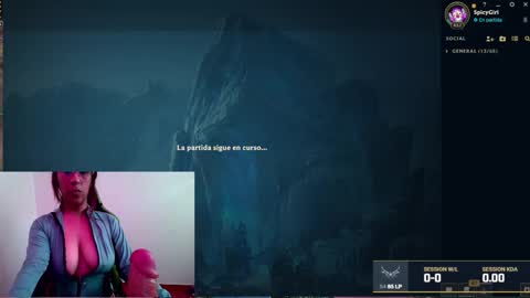 Snapshot of yourbadgoddess chatting on February 4, 2026, 9:31 pm Val Honey online show from February 4, 2026, 9:31 pm